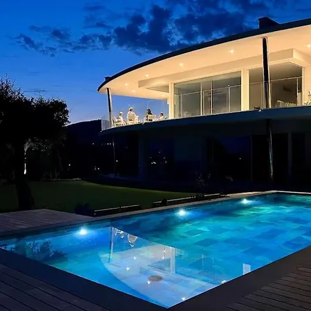 Magnificent Panoramic Sea View! *