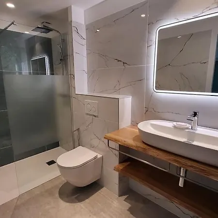 Magnificent Panoramic Sea View! *