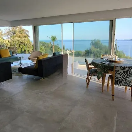 Magnificent Panoramic Sea View! فيلة