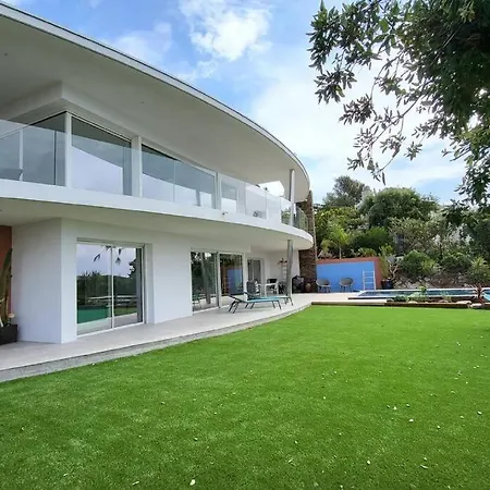 Magnificent Panoramic Sea View! فيلة