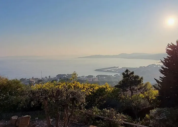 Magnificent Panoramic Sea View!